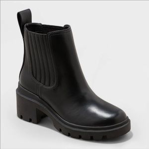 Target “Naya Chelsea Boot”